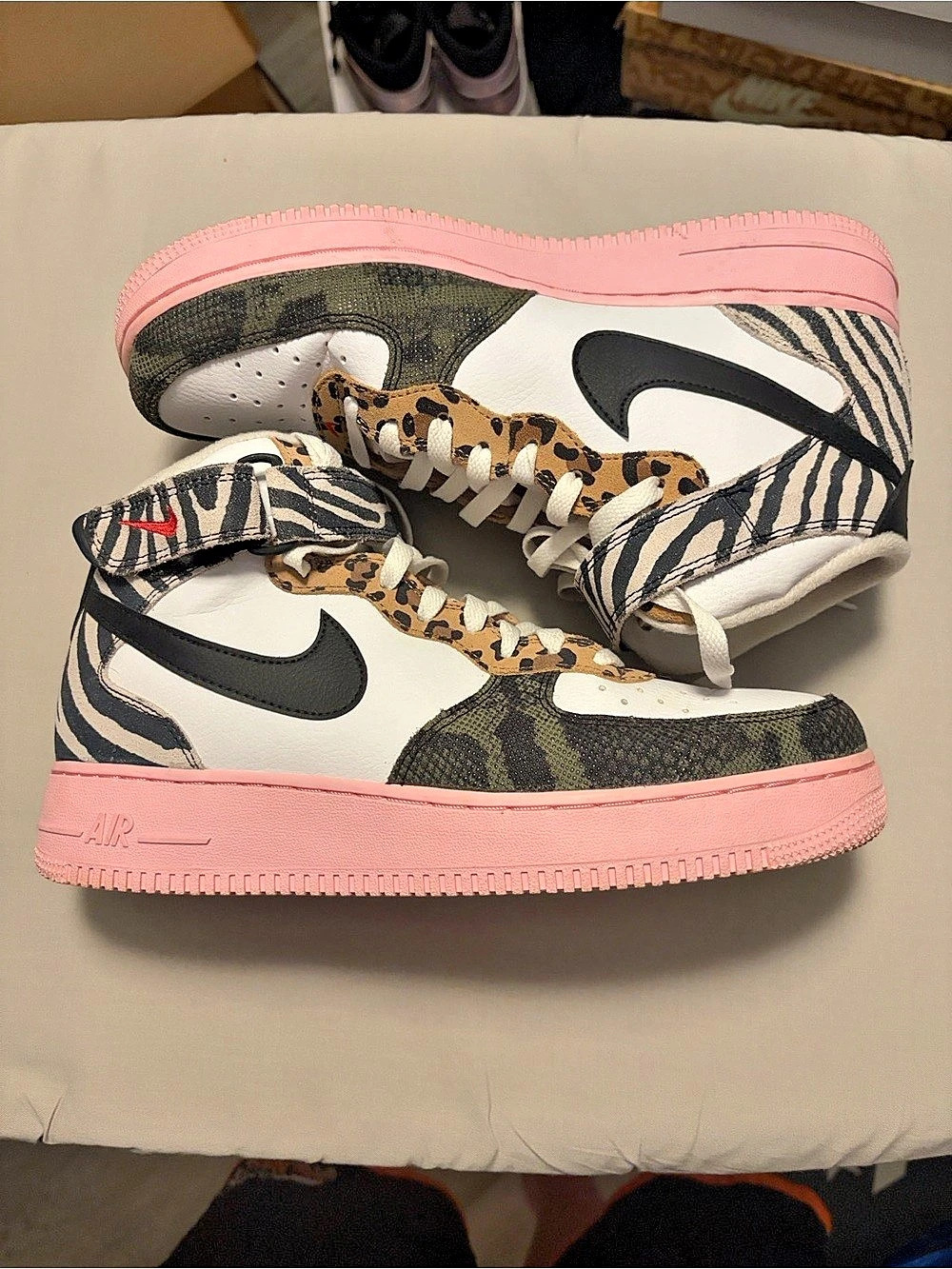 Nike Air Force 1 Mid Animal Print Sneakers US 11.5